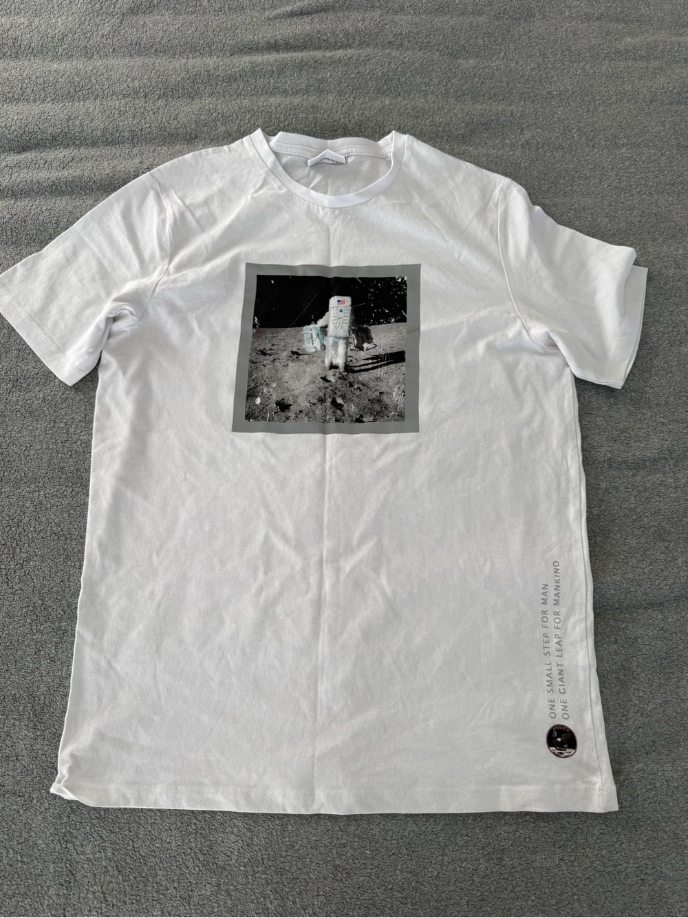 Nasa-White Graphic Moon Astronaut Crewneck T-Shirt